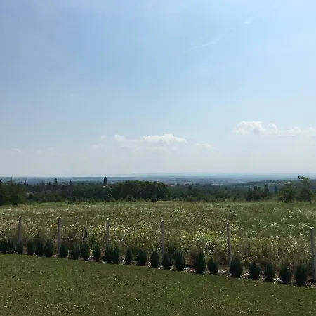 וילה Balatonview - Myriam